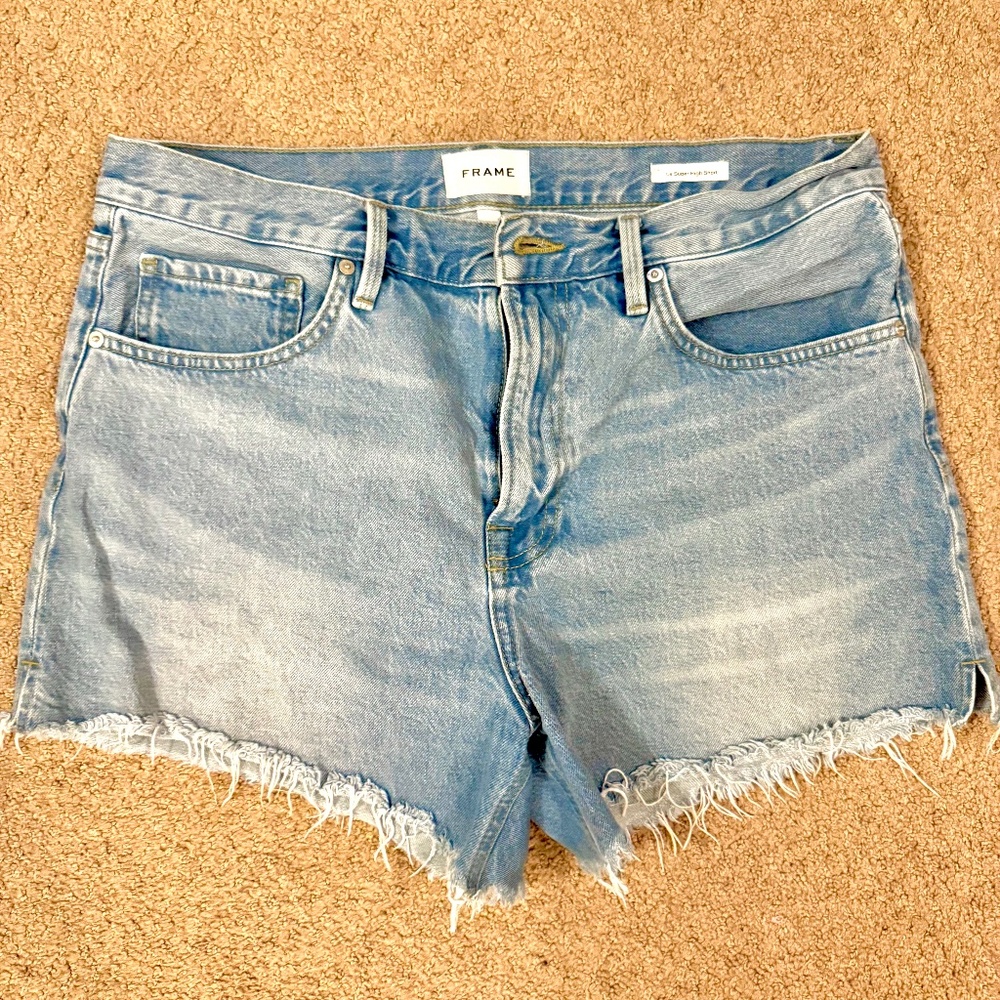 FRAME Le Super High Short Size 32